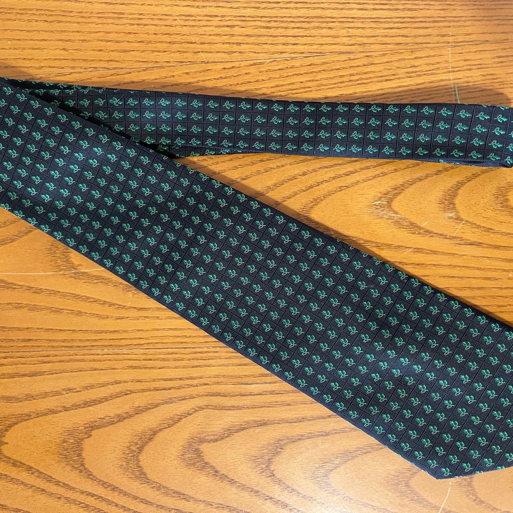 100% Silk Vintage Christmas Tie